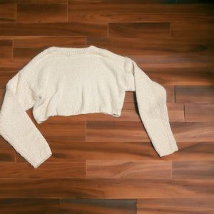 Misguided Cozy Crop Too. White. Size 2.